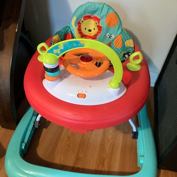 Baby walker by little stars - Picture 2 of 3